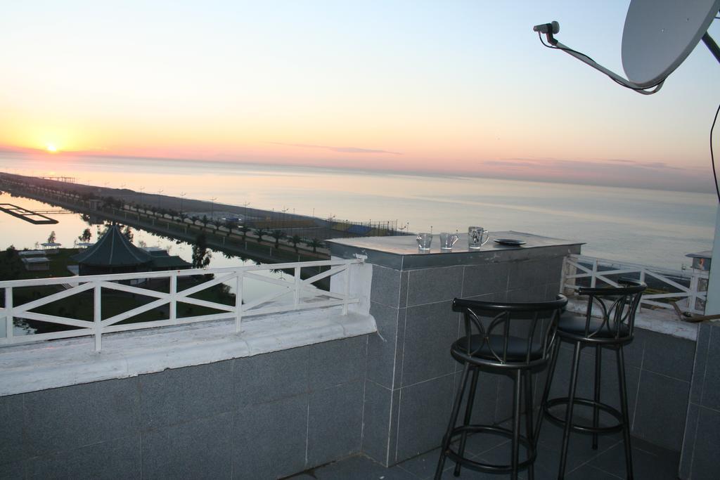 Apartment Miracle บาทูมิ ภายนอก รูปภาพ