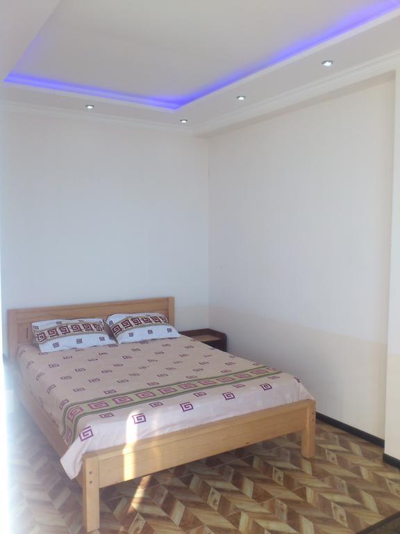 Apartment Miracle บาทูมิ ภายนอก รูปภาพ