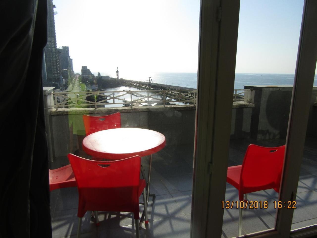 Apartment Miracle บาทูมิ ภายนอก รูปภาพ