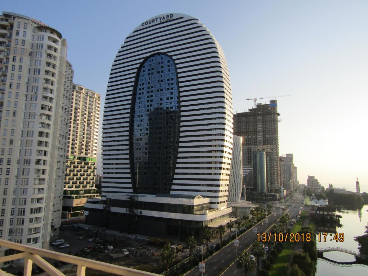 Apartment Miracle บาทูมิ ภายนอก รูปภาพ