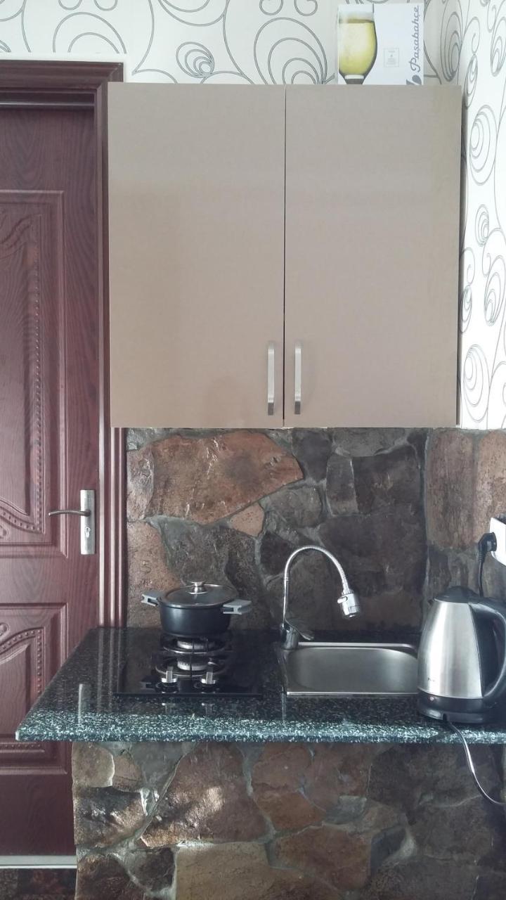Apartment Miracle บาทูมิ ภายนอก รูปภาพ