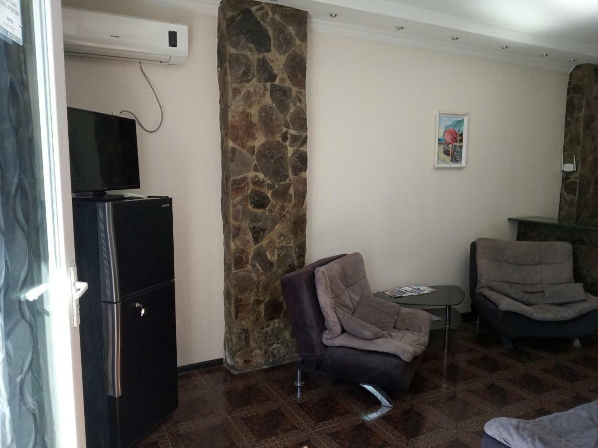 Apartment Miracle บาทูมิ ภายนอก รูปภาพ